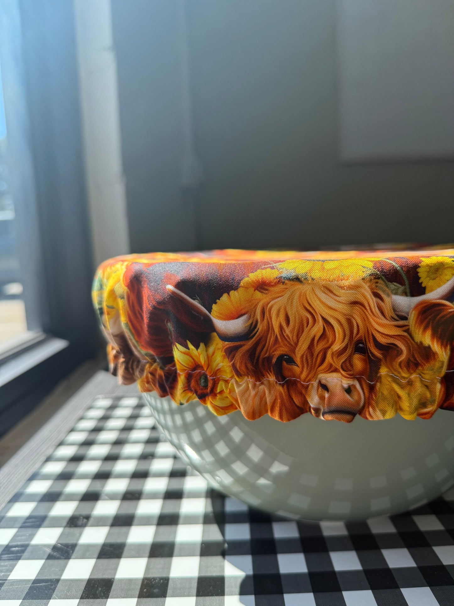 Reversible Cotton Bowl Cover - Highland Cow & Sunflower