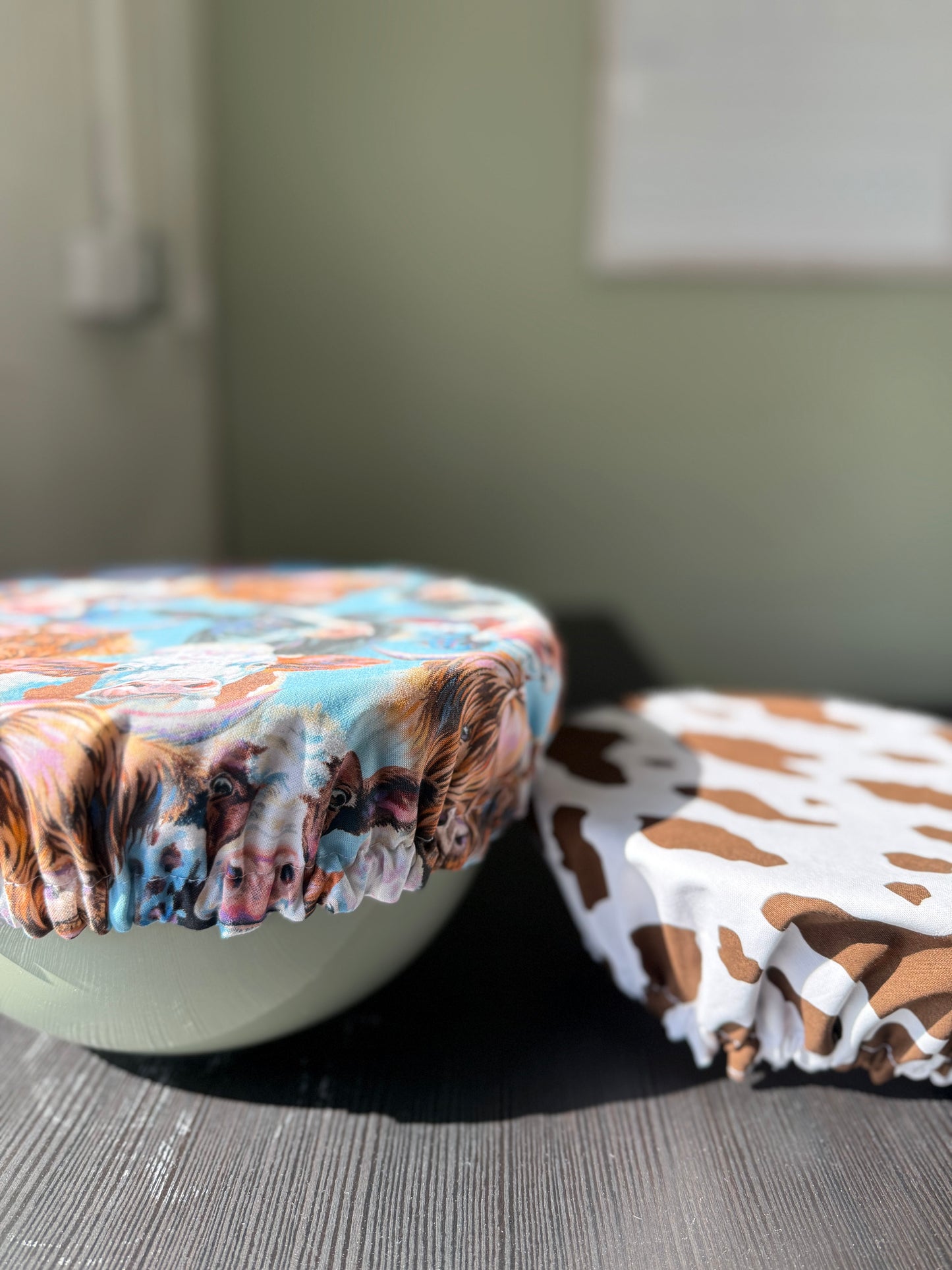 Reversible Cotton Bowl Cover - Cow Print
