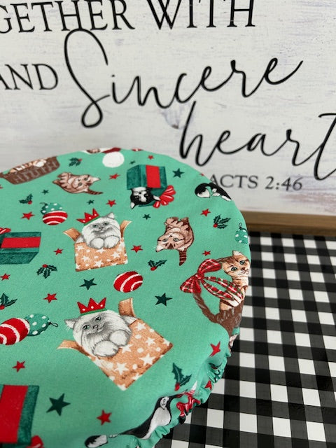 Meowy Christmas Reversible Bowl Cover