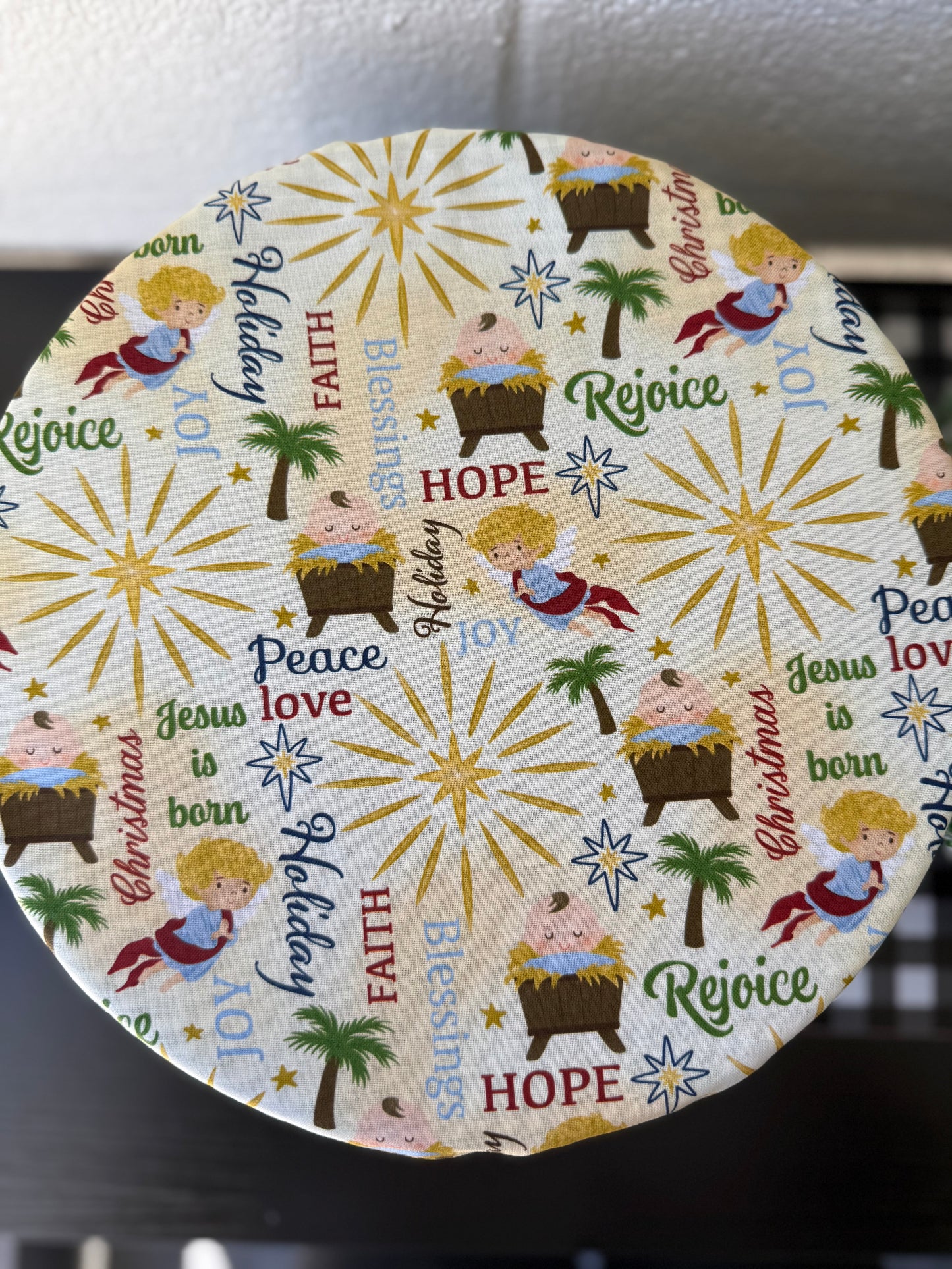 Away in a Manger Reversible bowl cover