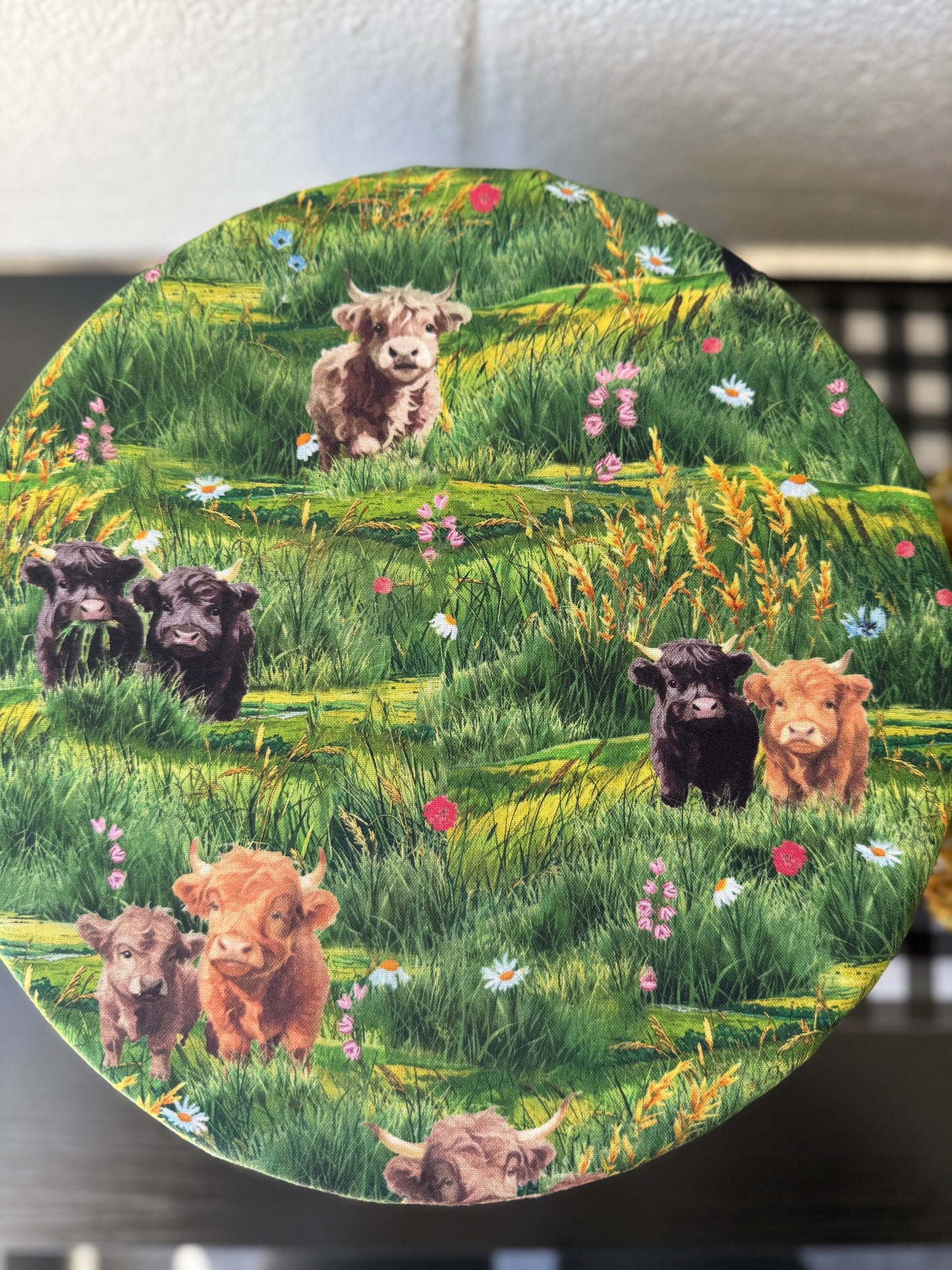 Highland Hooves Meadow Reversible Bowl Cover