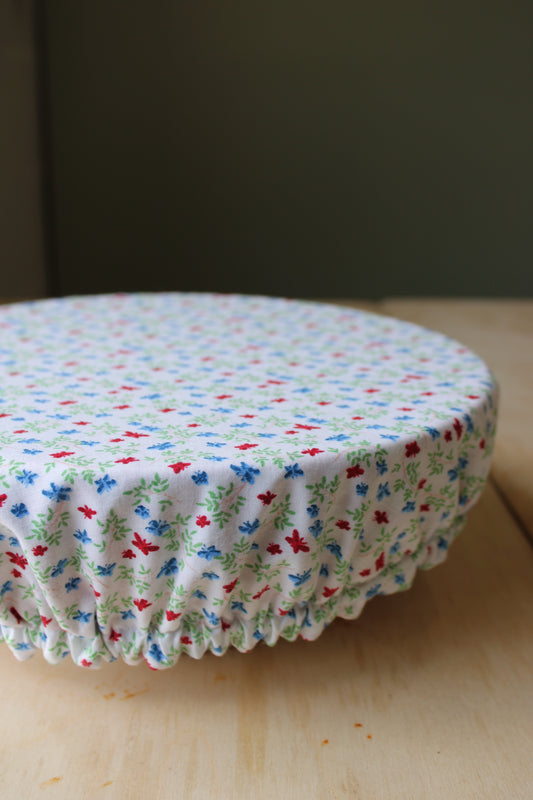 Simple Americana Picnic Bowl Cover – Butterflies & Gingham