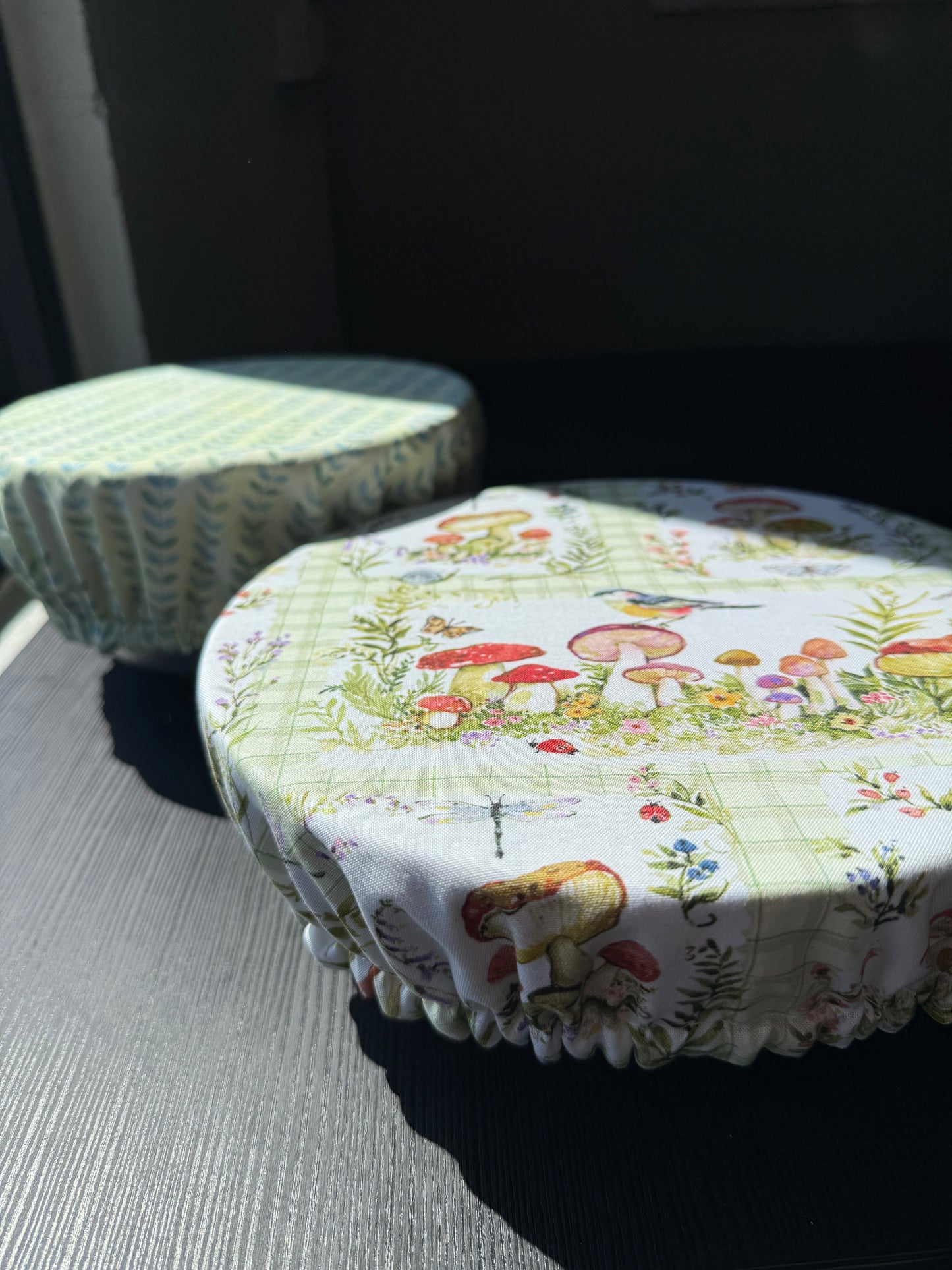 Fresh Picked Mushroom Reversible Bowl Cover