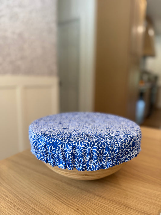 Americana Collection “Red, White, Blue + Bake” Bowl Cover – Blue Daisies & Red Gingham