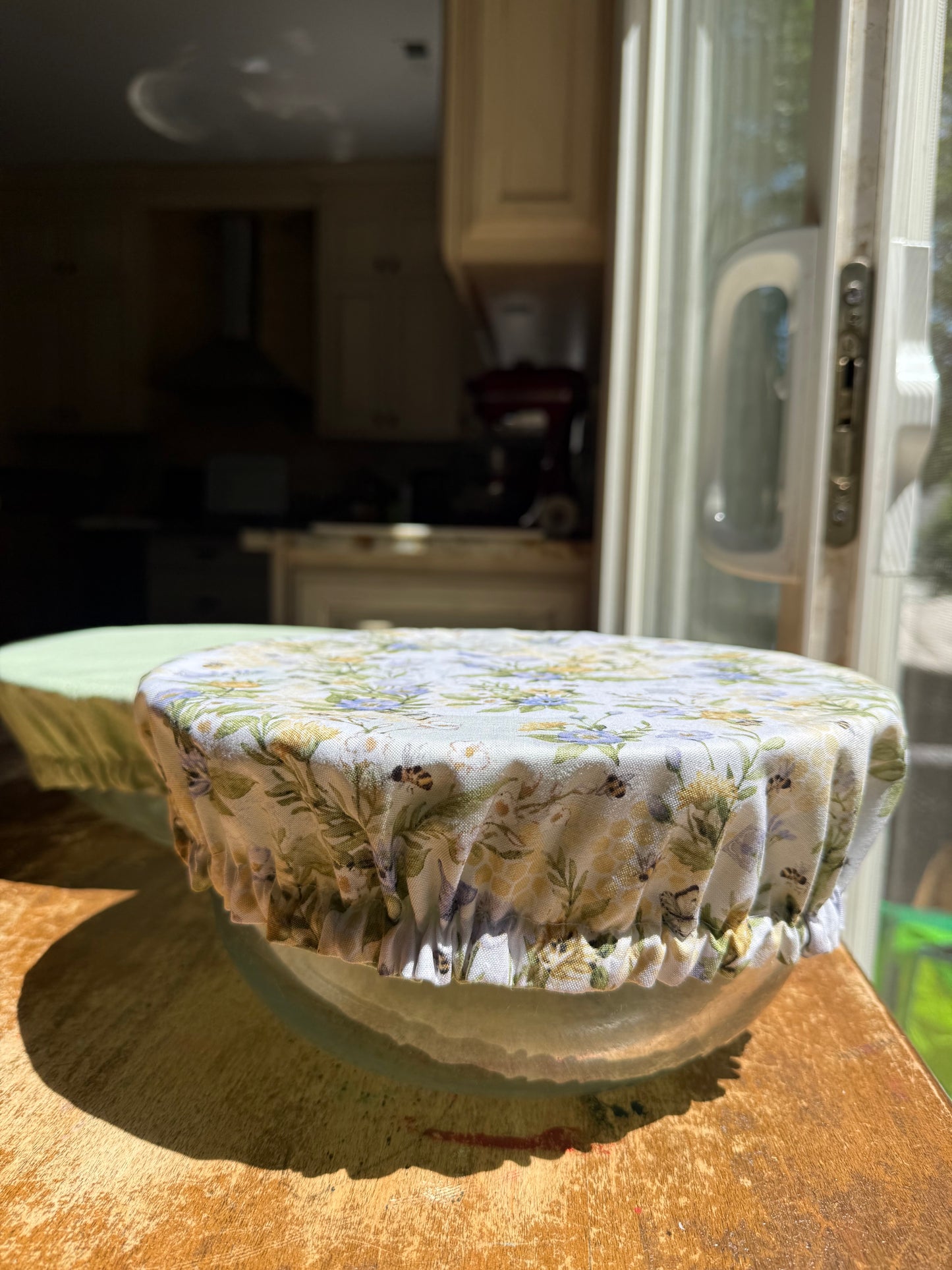 Honeybee Floral Reversible Bowl Cover