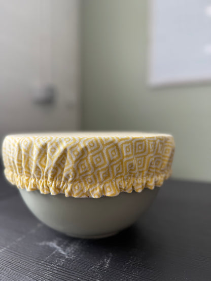 Reversible Cotton Bowl Cover – Chickens and Chairs